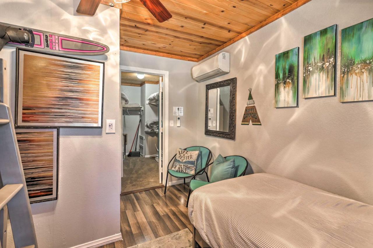 Remodeled Crestline Retreat Walk To Lake Gregory! 外观 照片