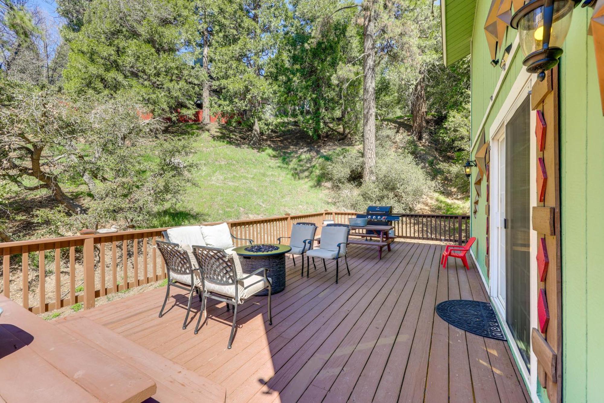 Remodeled Crestline Retreat Walk To Lake Gregory! 外观 照片