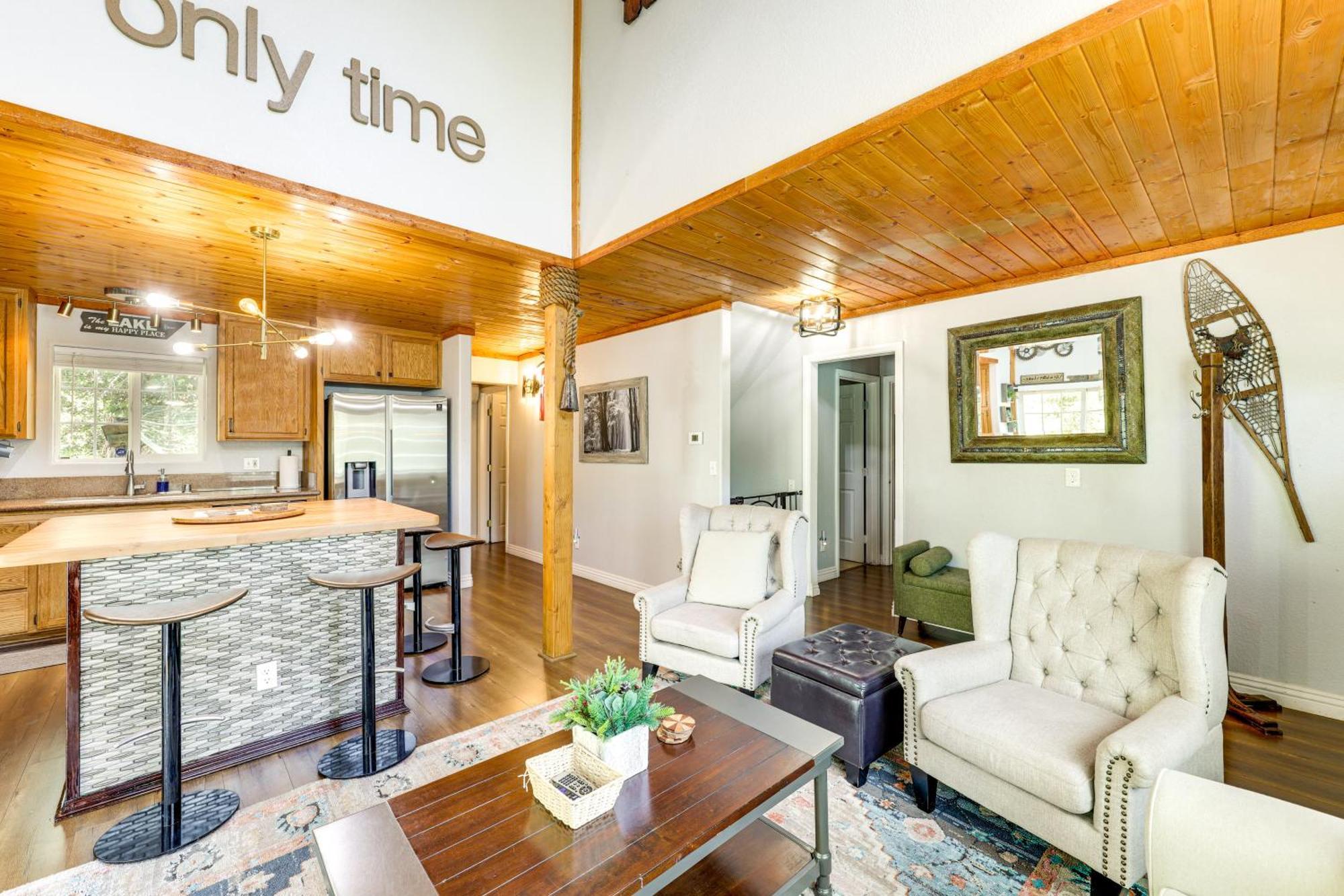 Remodeled Crestline Retreat Walk To Lake Gregory! 外观 照片